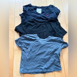 Assorted sizes / brands Crop Top bundle: Navy blue, black, and slate blue
